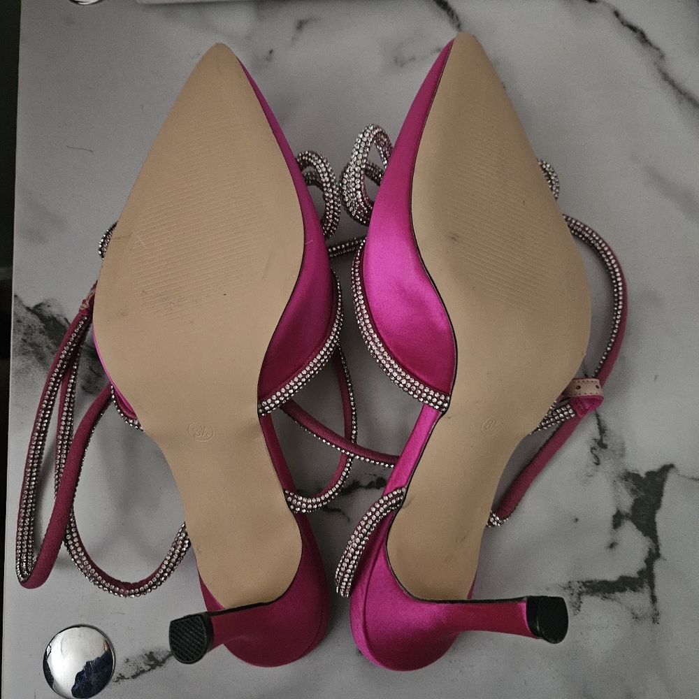 Hot Pink Double Bow Pointed Toe Ankle Strap Crystal Pumps- Size 8.5 NWOT - Picture 5 of 6